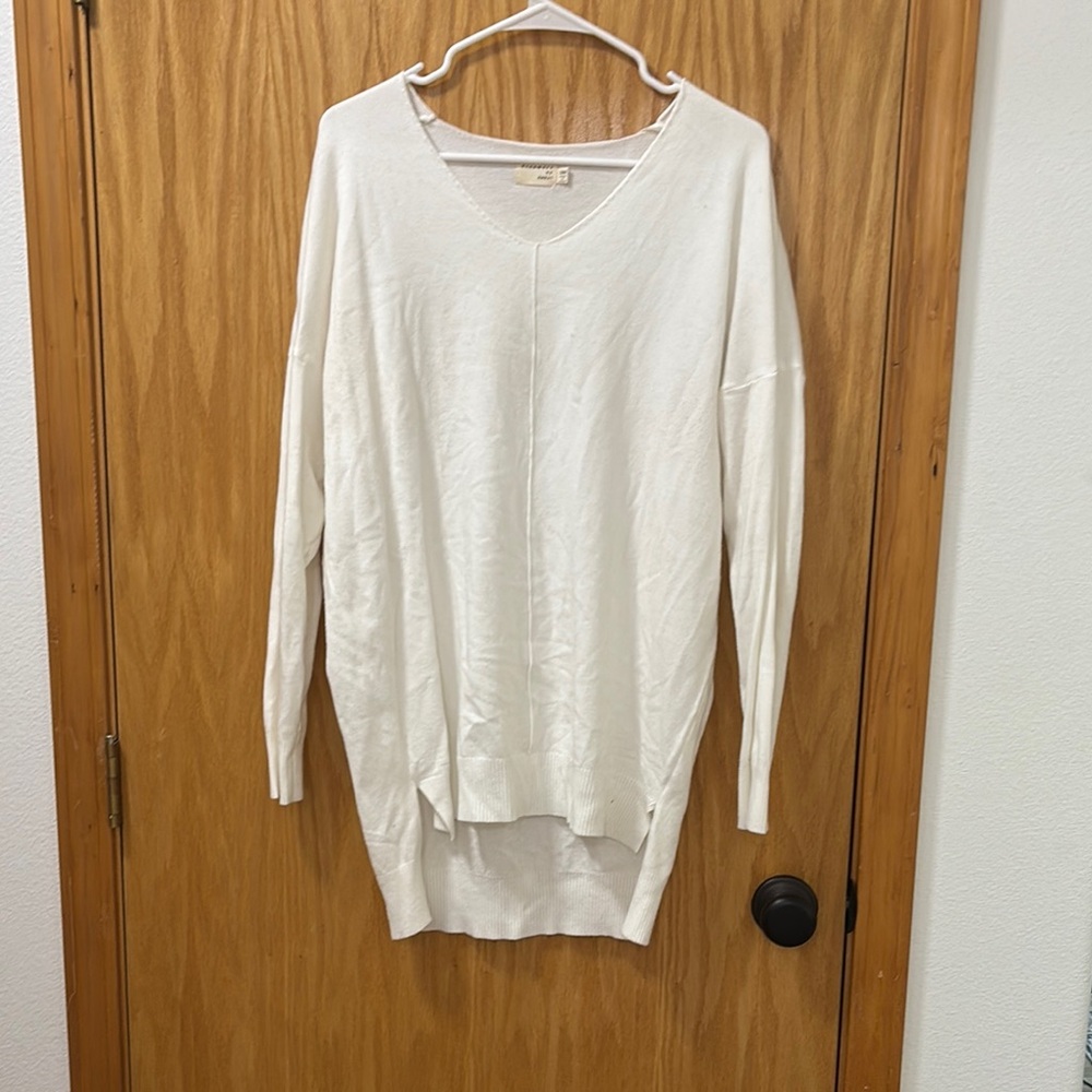 Elegant V-Neck Cream Sweater